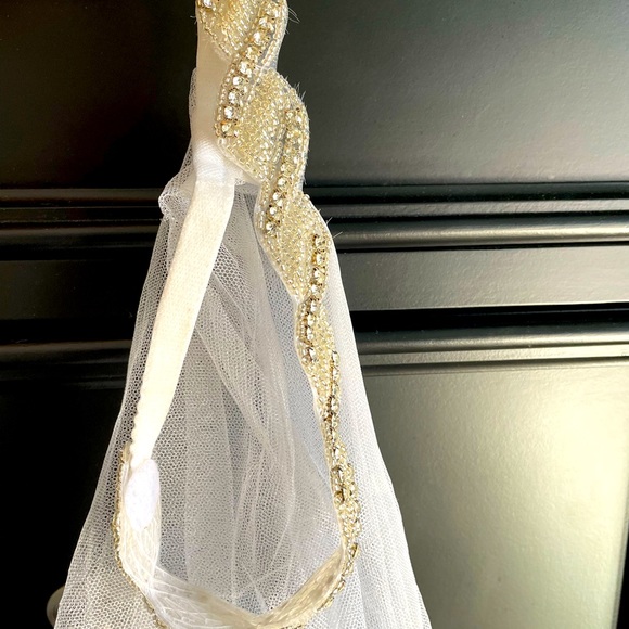 ☀️ Bachelorette/bride party basket! Just add the basket! More listed!🌈 - Picture 13 of 16